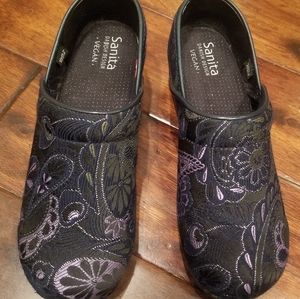 Sanita Vegan Floral Paisley Clogs, 37